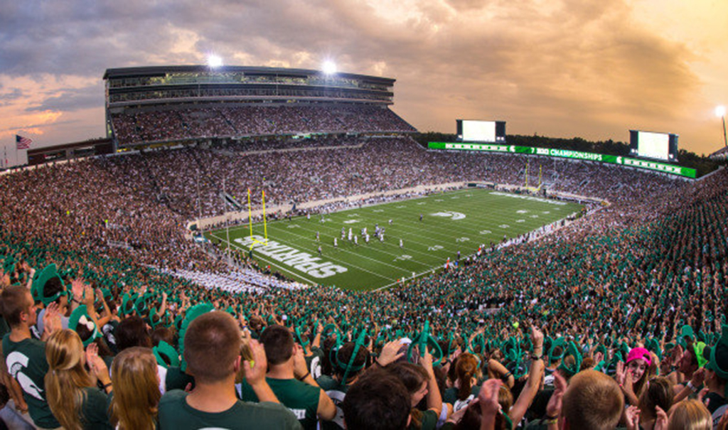 No 8 Spartans Open 2014 Under The Lights Against Jacksonville State Msutoday Michigan State 