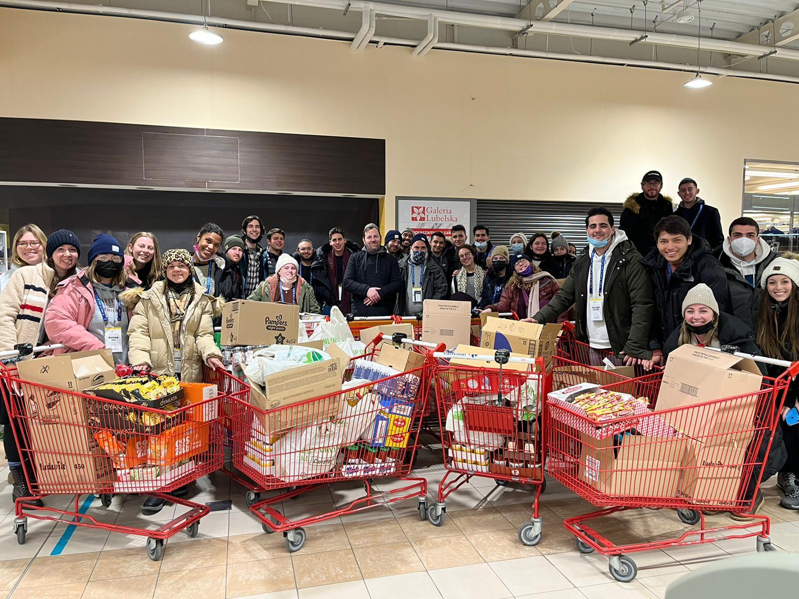MSU students donating food for Ukrainian refugees in Poland
