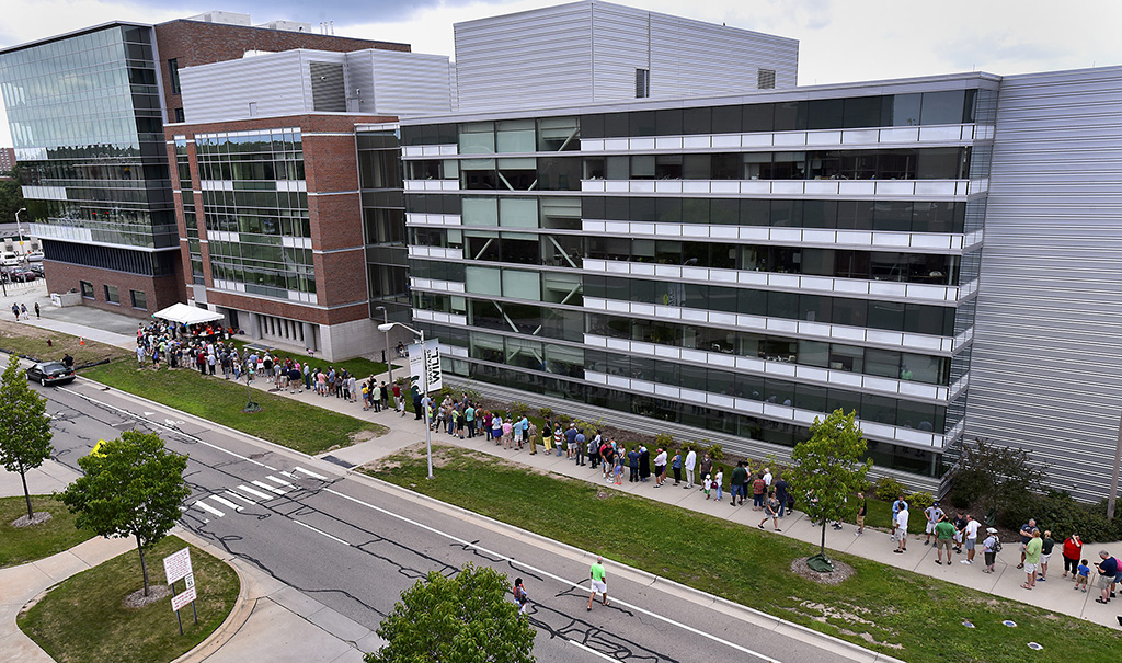 FRIB and NSCL open house brings in big crowds MSUToday Michigan