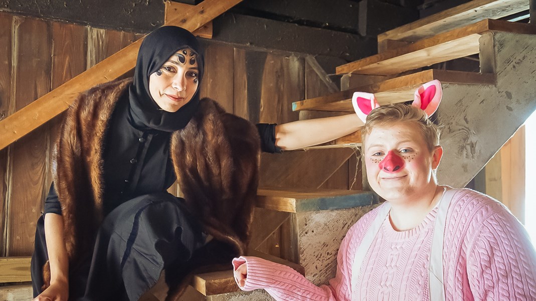 Mona Eldahshoury (left) as Charlotte and Andrew Brown (right) as Wilbur on the Department of Theatre set of Charlotte’s Web. (Photo by Josh Denver)