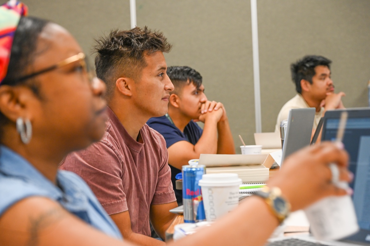 Veterans transition from soldier to student at academic boot camp ...