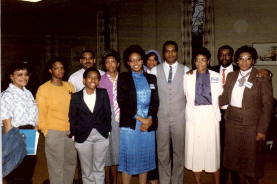 Group photo from the 80s featuring participants in the Minorities in Agriculture and Natural Resources and Related Sciences