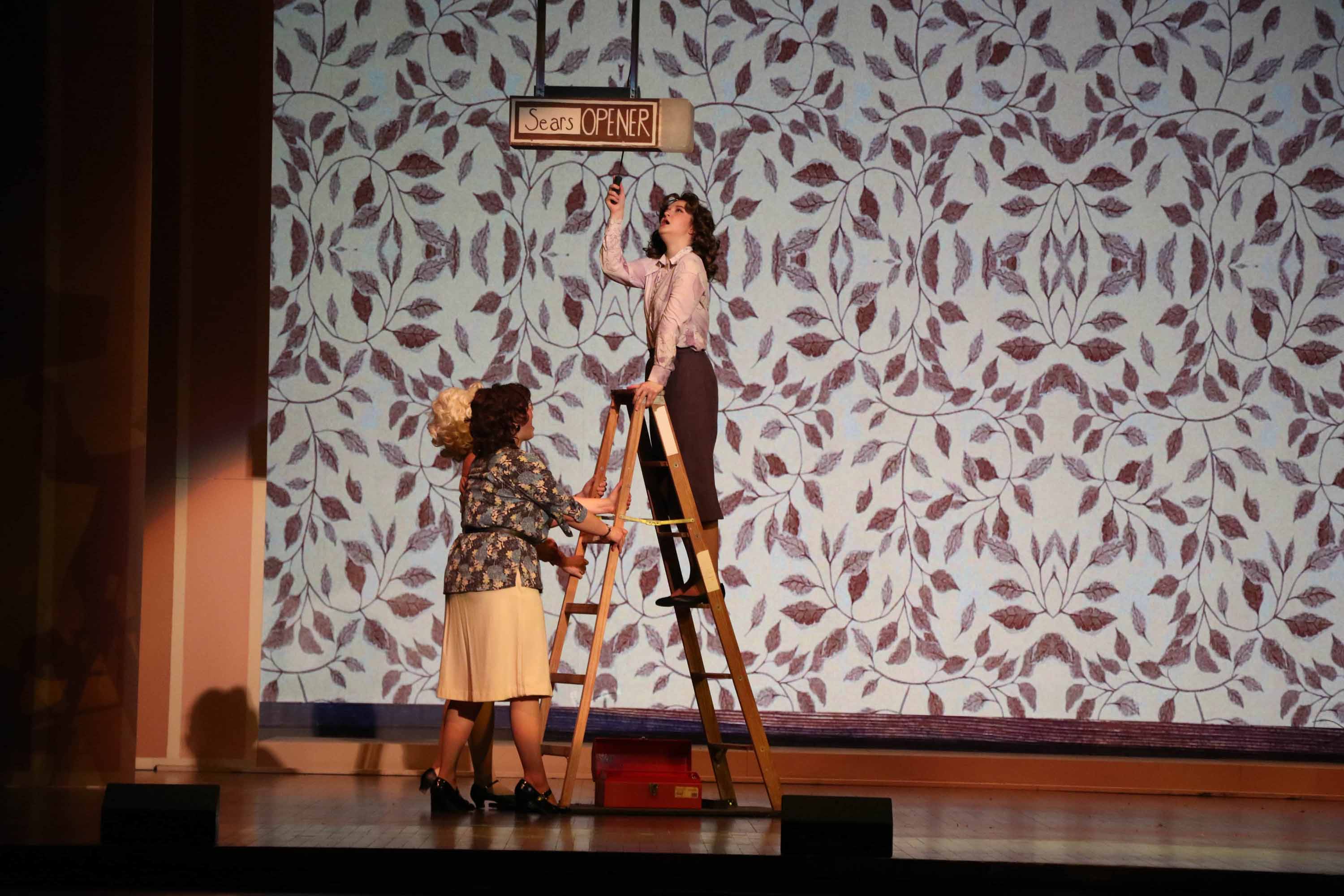 The 9 to 5 cast during a dress rehearsal
