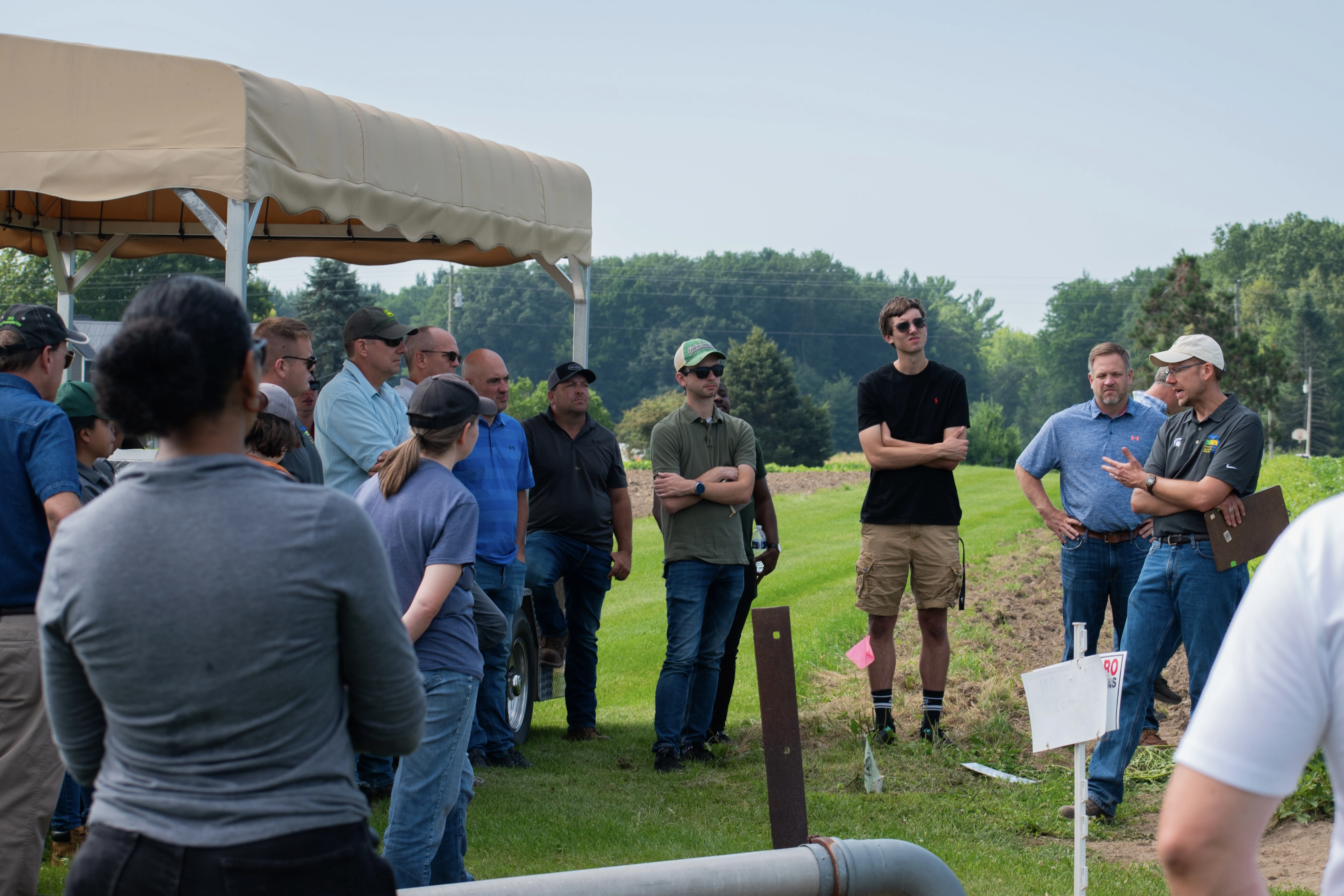 Kurt Steinke, professor and MSU Extension specialist in the Department of Plant, Soil and Microbial Sciences, presenting at the 2023 potato field day at the Montcalm Research Center.